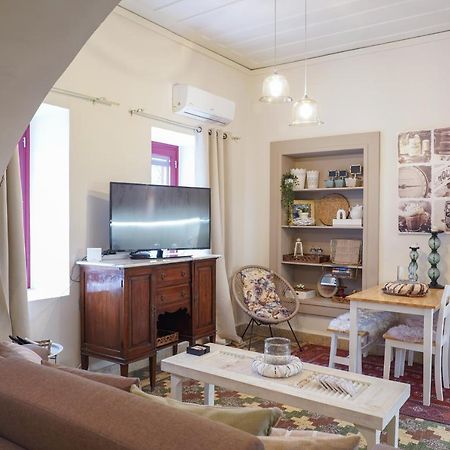 Traditional House Of 1898 In The Heart Of Old Town Of Nafplio Exterior foto